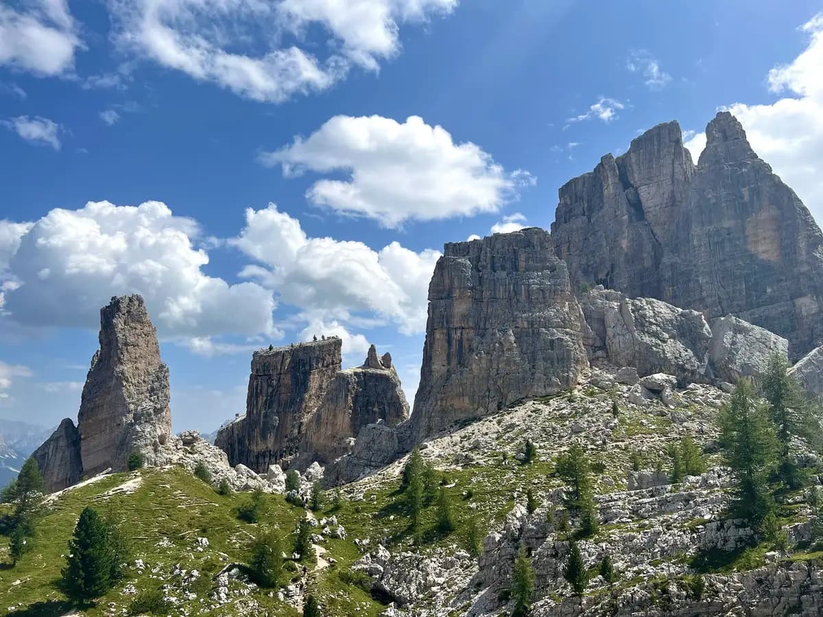 cortina d'ampezzo cinque torri dolomites
