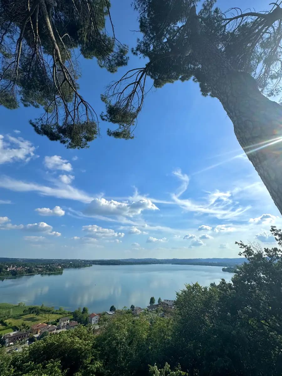 view of lake pusiano from park rocolo Cesana Brianza