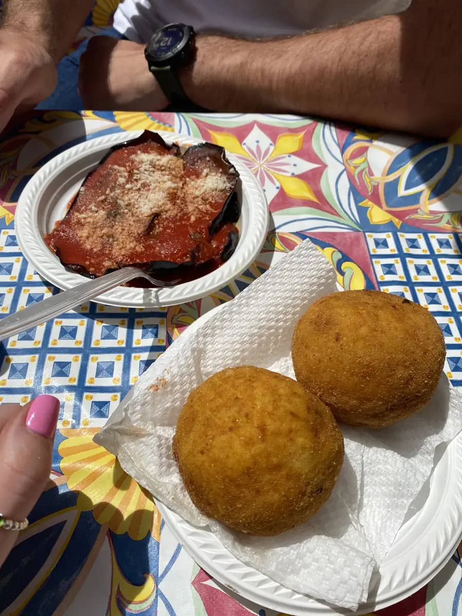 mercato del capo palermo arancini, melonzane